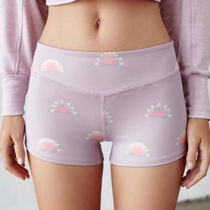 Free People lotus shorts 💐